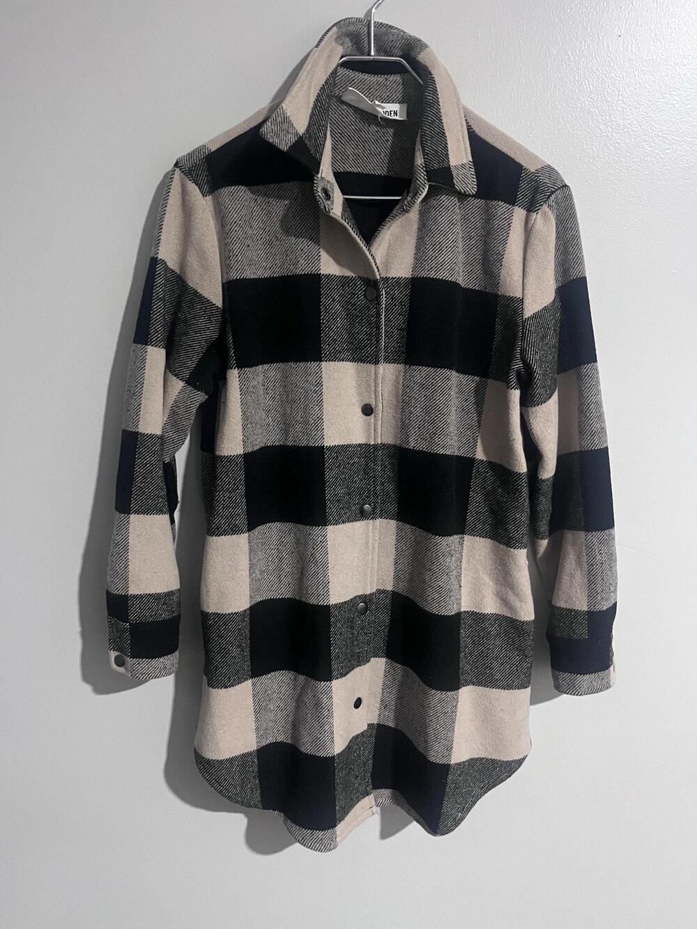 STEVE MADDEN Jacket Womens S Beige Check Tweed Collared Pockets Snap Mid-Length